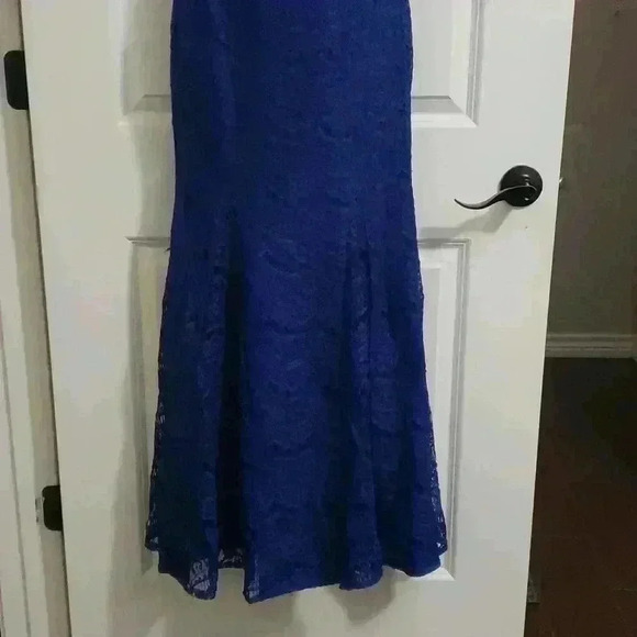 Royal Blue Lace Gown - Picture 3 of 15